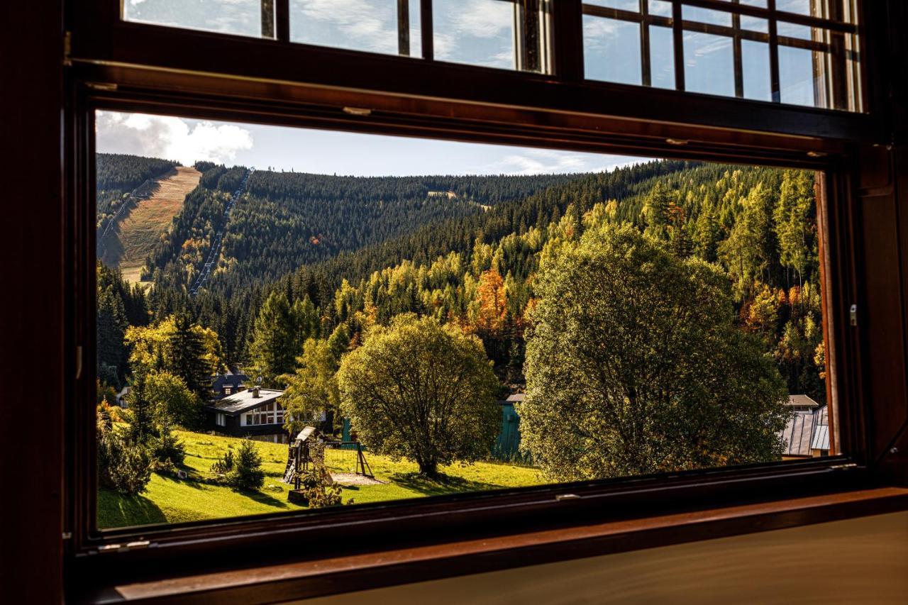 Wellness Hotel Windsor Špindlerŭv Mlýn Ngoại thất bức ảnh